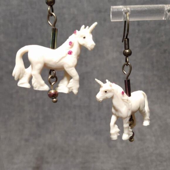 Handmade Unicorn Earrings – Cute & Whimsical Everyday Magic - Picture 1 of 3